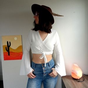 Women's Crop Top White Long Wide Sleeve Shein Brand Flowy top
